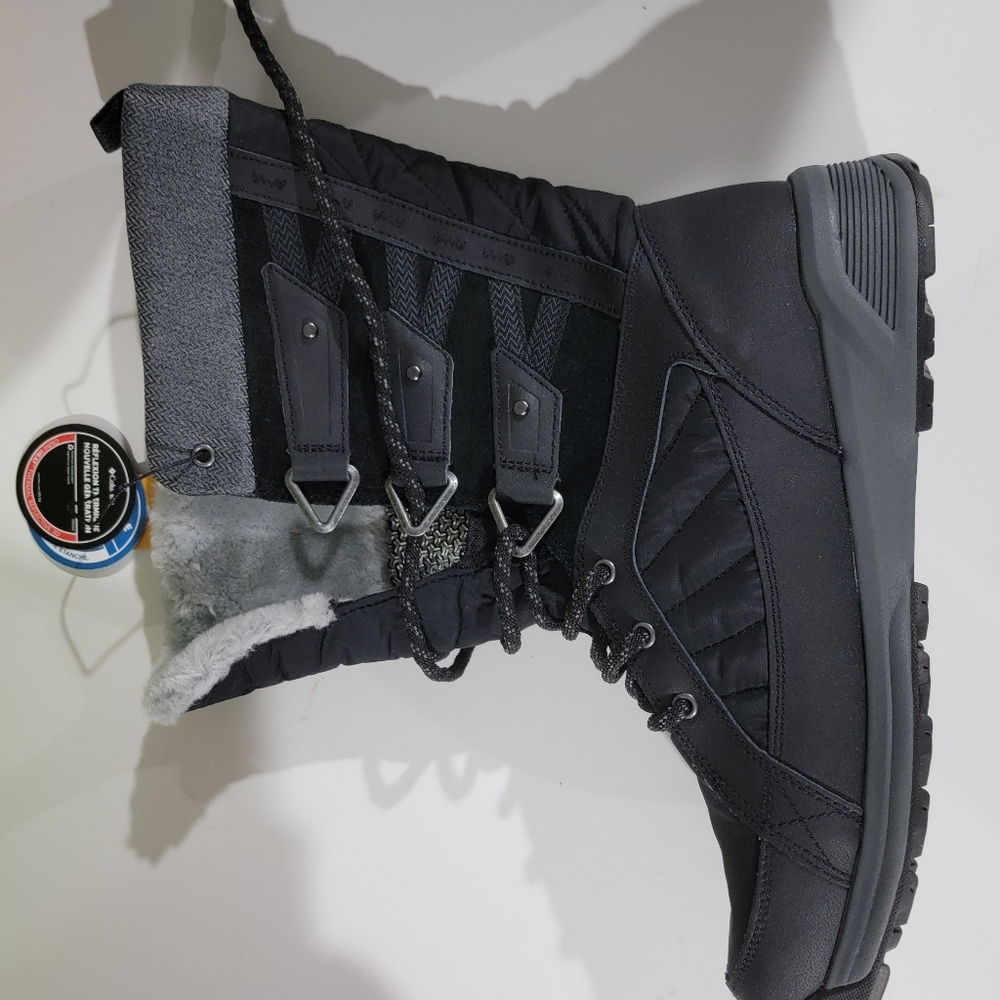 Women's Columbia Snow Boots
